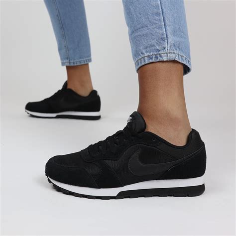 dames nike zwart wit|zwarte schoenen nike.